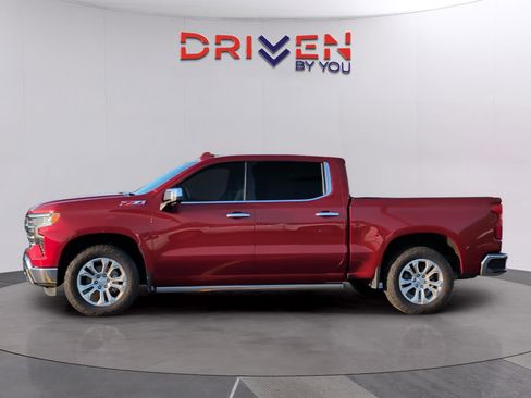 Used 2023 Chevrolet Silverado 1500 LTZ w/ LTZ Premium Package image 2