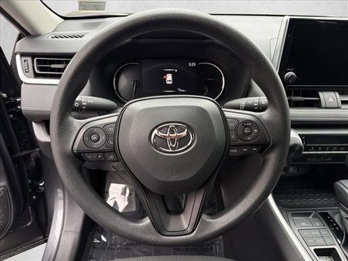 Used 2025 Toyota RAV4 LE image 14