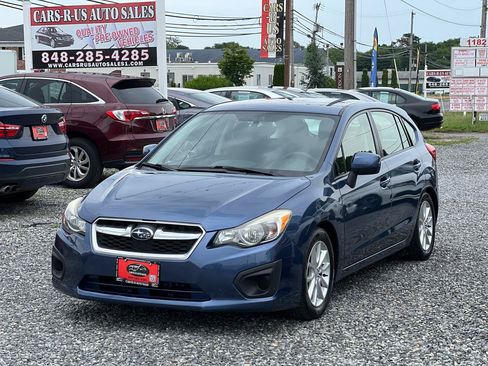 Used 2013 Subaru Impreza 2.0i Premium w/ All-Weather Pkg AWD/4WD image 3
