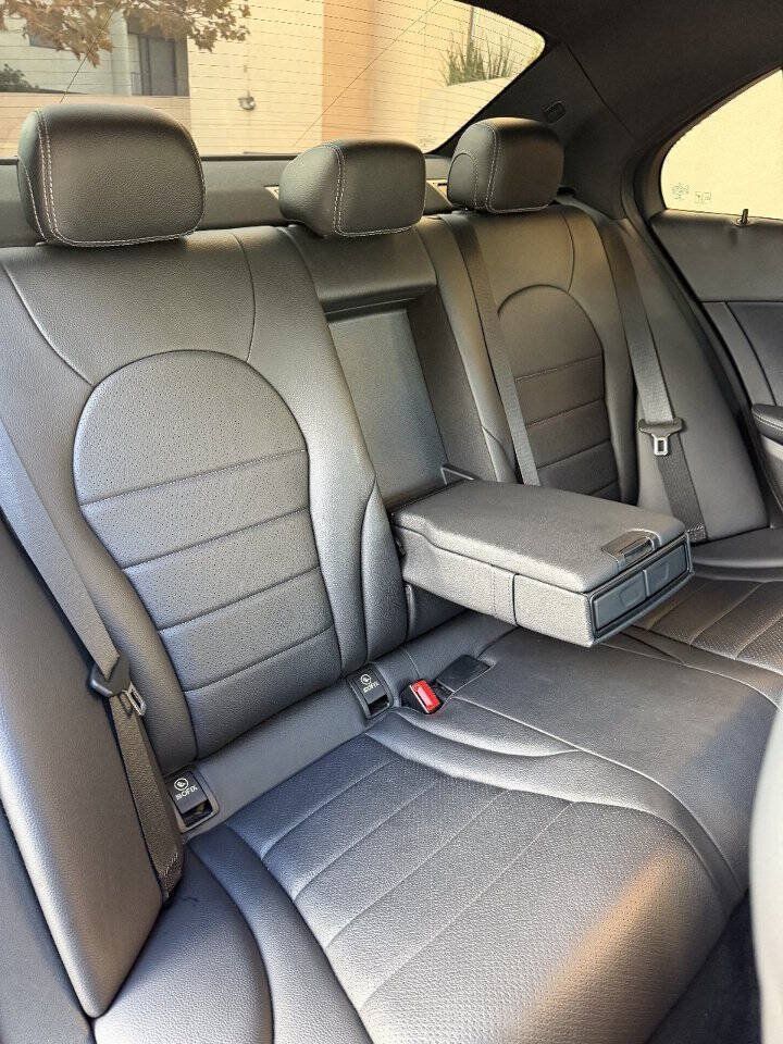 Used 2020 Mercedes-Benz C 300 Sedan image 18