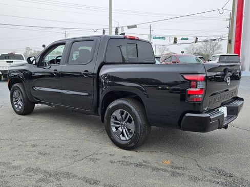 New 2026 Nissan Frontier SV w/ SV Convenience Package RWD image 6