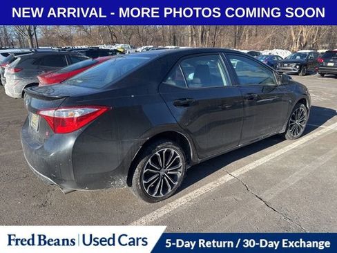 Used 2015 Toyota Corolla L image 3