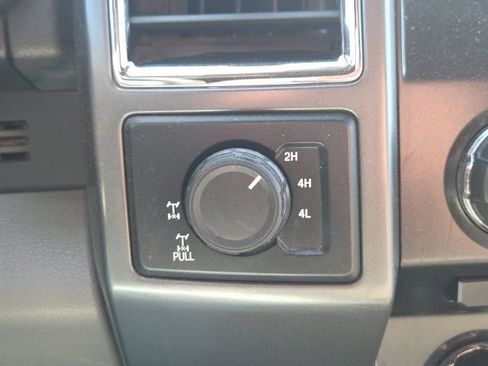 Used 2015 Ford F150 XLT w/ Equipment Group 301A Mid AWD/4WD image 27