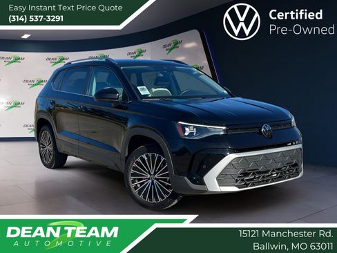 Certified 2025 Volkswagen Taos SE FWD image 1