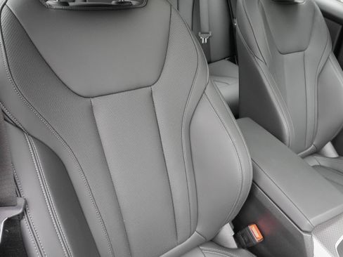 Certified 2025 BMW M340i RWD image 12