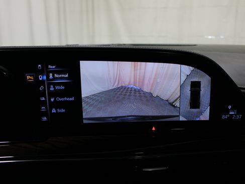 Used 2022 Cadillac Escalade ESV Sport Platinum AWD/4WD image 17