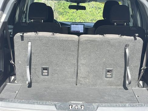 Used 2021 Ford Explorer XLT w/ Class III Trailer Tow Package image 17