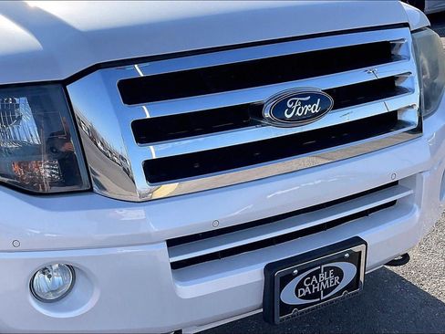 Used 2012 Ford Expedition Limited image 31