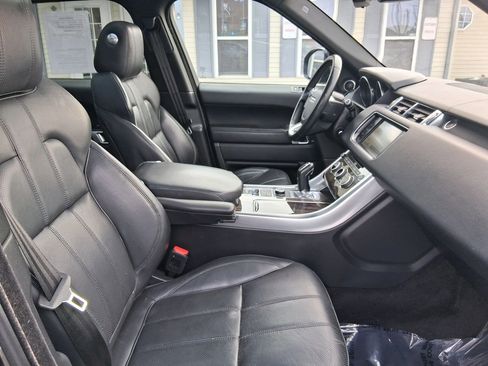 Used 2016 Land Rover Range Rover Sport HSE image 26