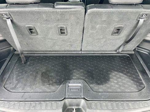 Used 2019 Honda Pilot Touring image 40