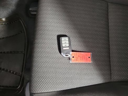 Used 2016 Honda HR-V EX image 27