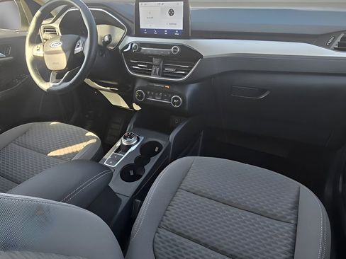 Used 2020 Ford Escape SE Sport image 27