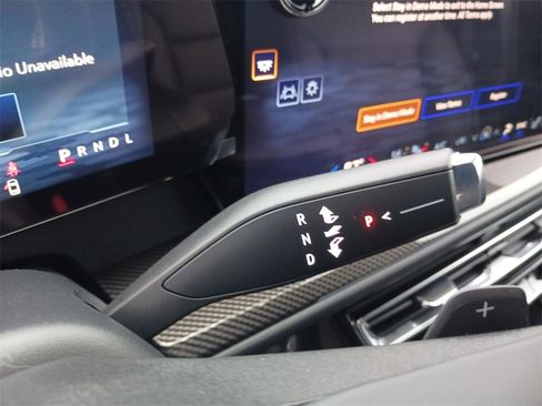 New 2026 Chevrolet Traverse High Country w/ LPO, Floor Liner Package image 36