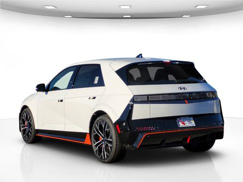 New 2025 Hyundai Ioniq 5 N image 9