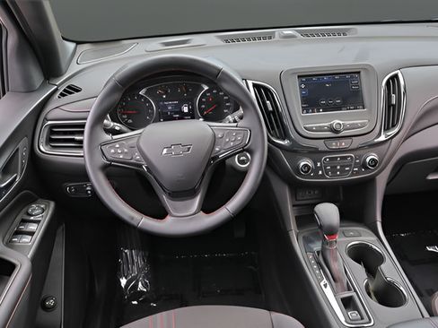 Used 2024 Chevrolet Equinox RS FWD image 15
