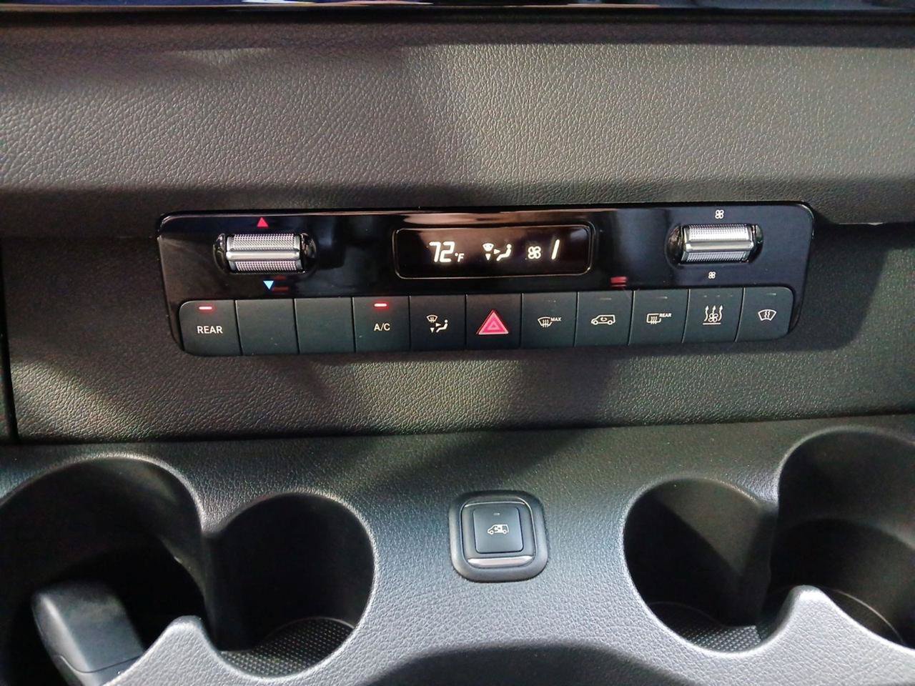 Used 2024 Mercedes-Benz Sprinter 2500 image 16