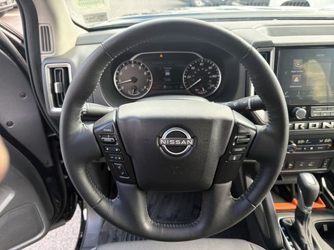 Used 2026 Nissan Frontier SV w/ SV Convenience Package AWD/4WD image 18