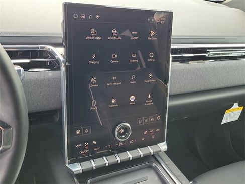 Used 2026 GMC Sierra EV Elevation image 13