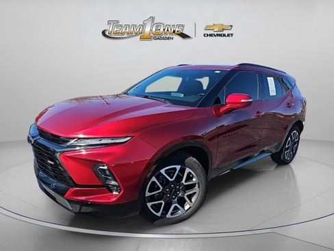 Used 2023 Chevrolet Blazer RS w/ Driver Confidence II Package image 4