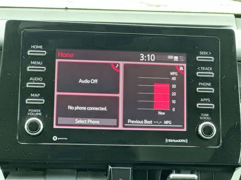 Used 2023 Toyota Camry SE image 14