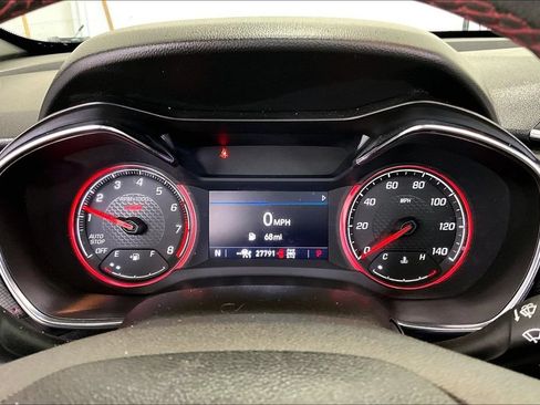 Used 2023 Chevrolet TrailBlazer RS w/ Sun and Liftgate Package AWD/4WD image 13