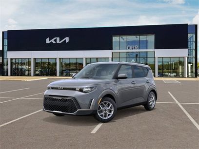 New 2025 Kia Soul LX