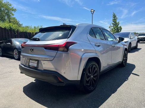 Used 2023 Lexus UX 250h AWD w/ Accessory Package (Z2) image 7