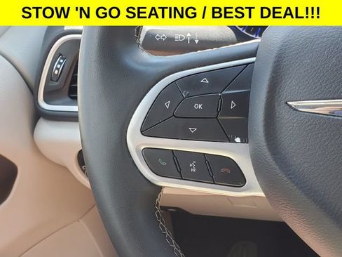 Used 2023 Chrysler Voyager LX FWD image 13