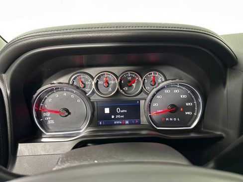 Used 2020 Chevrolet Silverado 1500 LTZ AWD/4WD image 17