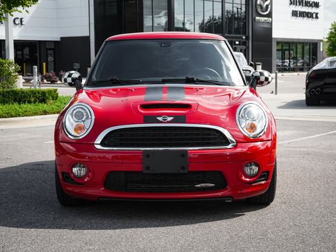 Used 2009 MINI Cooper John Cooper Works FWD image 3