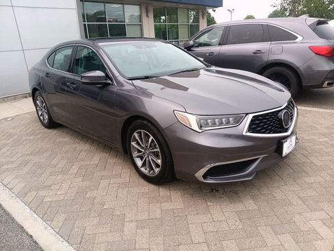 Used 2019 Acura TLX FWD image 8