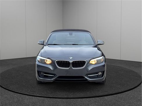 Used 2017 BMW 230i Convertible RWD image 3
