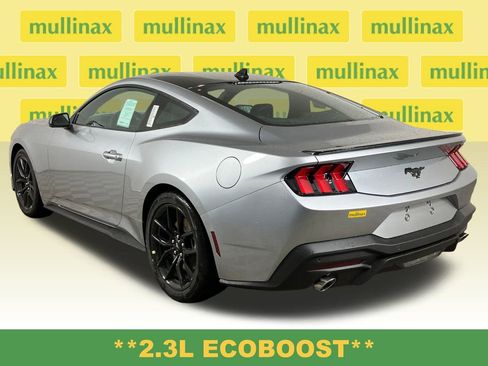 New 2025 Ford Mustang Coupe image 8