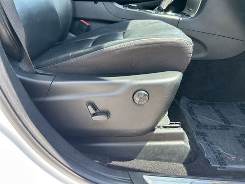 Used 2022 Jeep Grand Cherokee Limited image 35