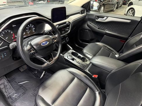Used 2020 Ford Escape SEL FWD image 31