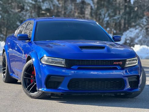 Used 2022 Dodge Charger SRT Hellcat image 2