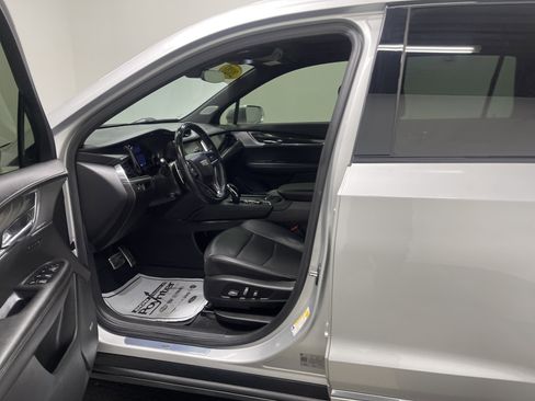 Used 2020 Cadillac XT6 Sport image 9