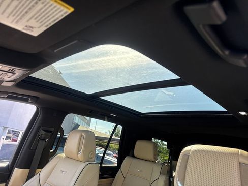 Used 2021 Cadillac Escalade Premium Luxury w/ Driver Assist Tech Package AWD/4WD image 17