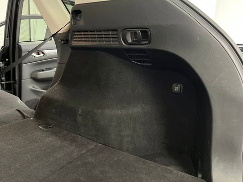 Used 2025 MAZDA CX-5 AWD 2.5 S w/ Select Package image 34