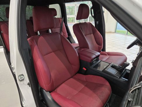 Used 2023 Lexus GX 460 Premium w/ Premium Plus Package image 28