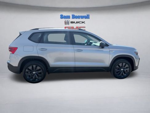 Used 2024 Volkswagen Taos S FWD image 10