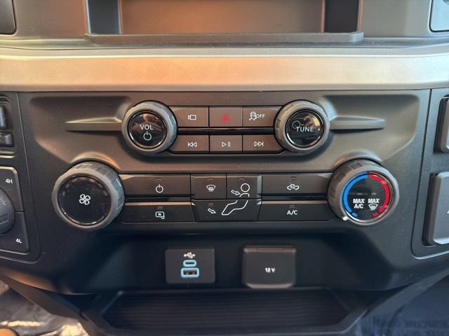Used 2025 Ford F350 XLT w/ 360-Degree Camera Package AWD/4WD image 16
