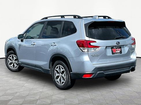 Used 2023 Subaru Forester Premium AWD/4WD image 4