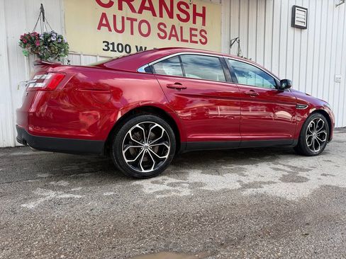 Used 2013 Ford Taurus SHO AWD/4WD image 11