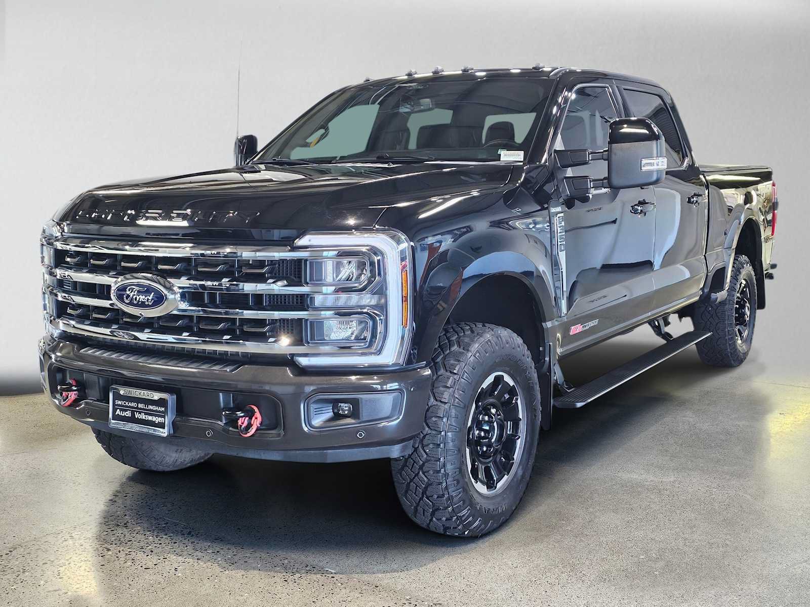 Used 2025 Ford F350 King Ranch w/ Tremor Off-Road Package AWD/4WD image 7