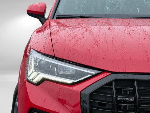 Used 2025 Audi Q3 2.0T Premium w/ Convenience Package image 6