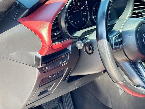Used 2019 MAZDA MAZDA3 AWD Hatchback w/ Premium Pkg image 10