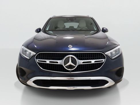 Used 2023 Mercedes-Benz GLC 300 4MATIC image 8