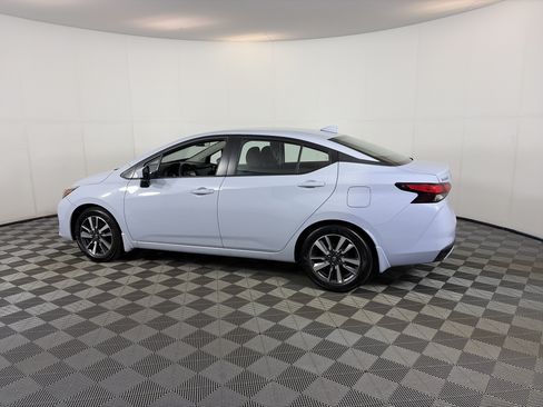 Used 2025 Nissan Versa SV w/ Trunk Package FWD image 8