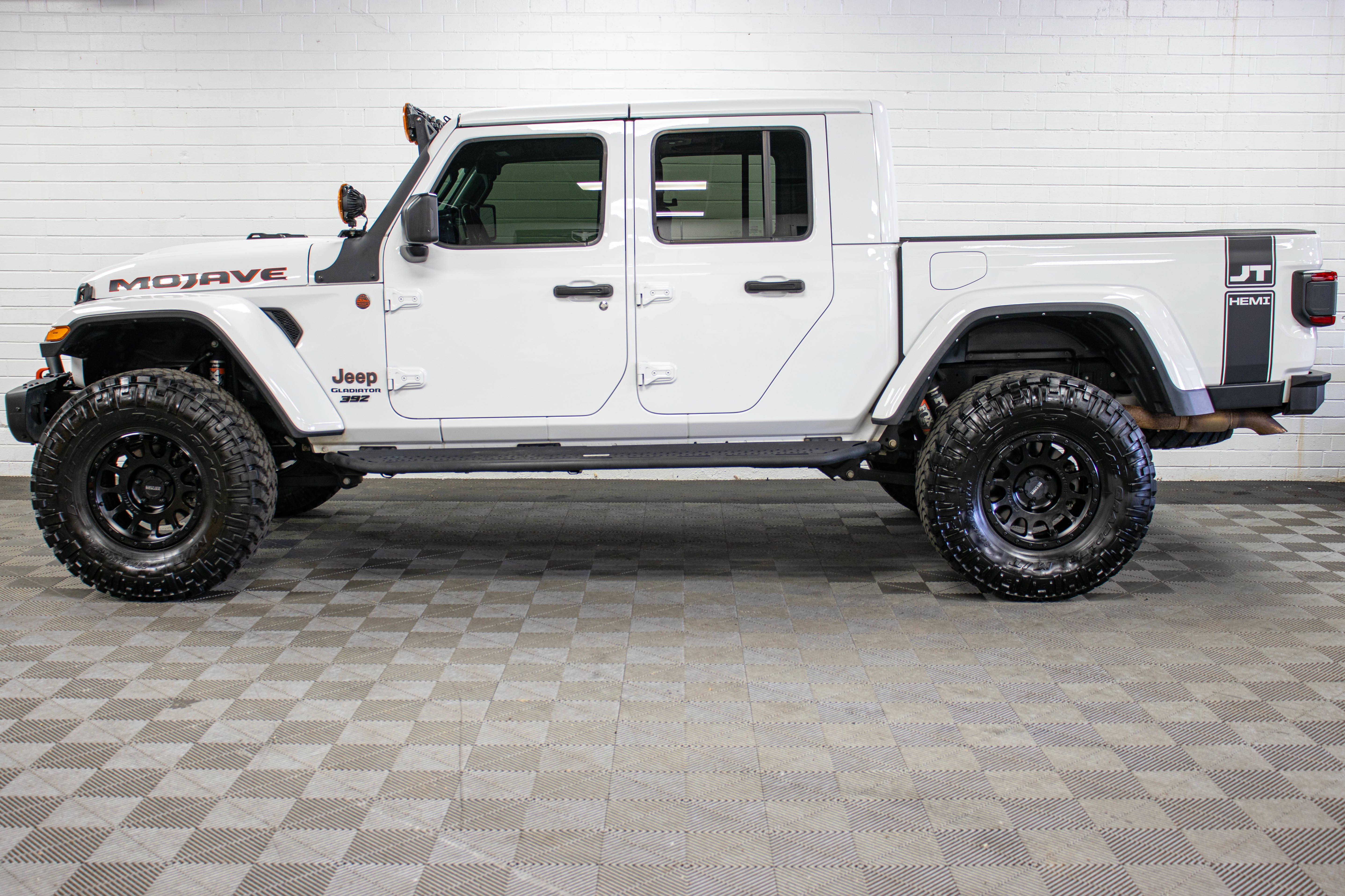 Used 2021 Jeep Gladiator Mojave w/ Dual Top Group AWD/4WD image 6